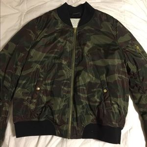 Camouflage bomber jacket